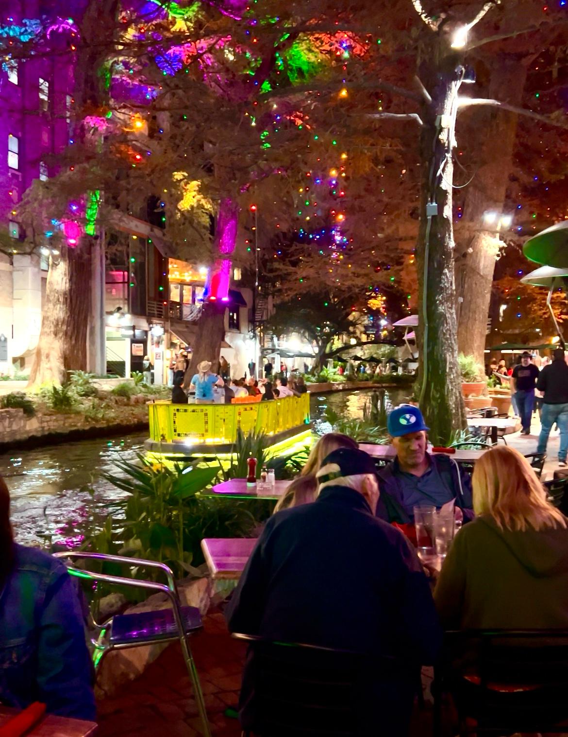 5 razones para visitar el River Walk de San Antonio